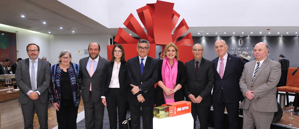 Exposición: “Tres Miradas del Arte Colombiano”