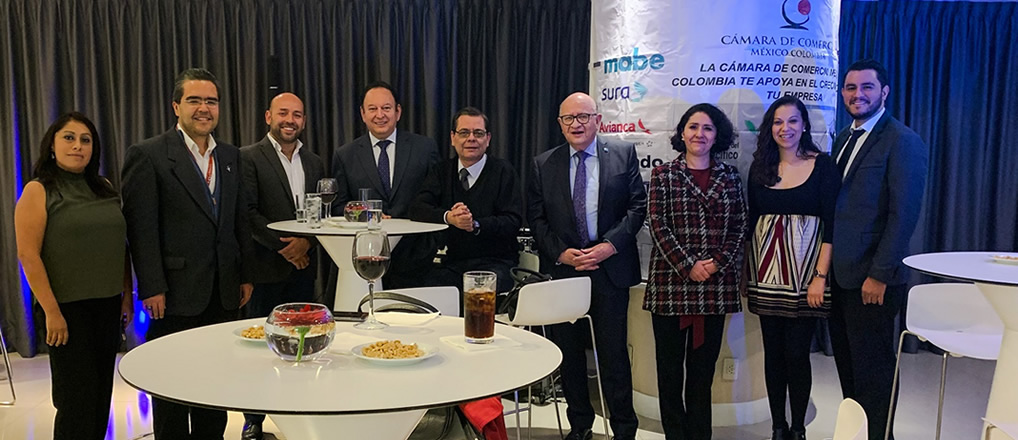 Celebración del Cocktail de NAVIDAD 2019