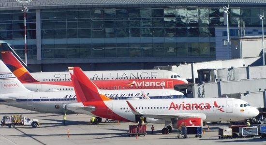 Avianca Suspende sus Vuelos Internacionales por el COVID-19