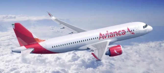 Avianca es ratificada como aerolínea de 5 estrellas en los premios APEX