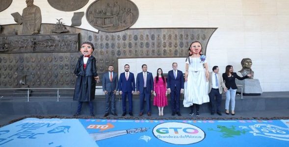 “Más Guanajuato en el Mundo, Más Mundo en Guanajuato”